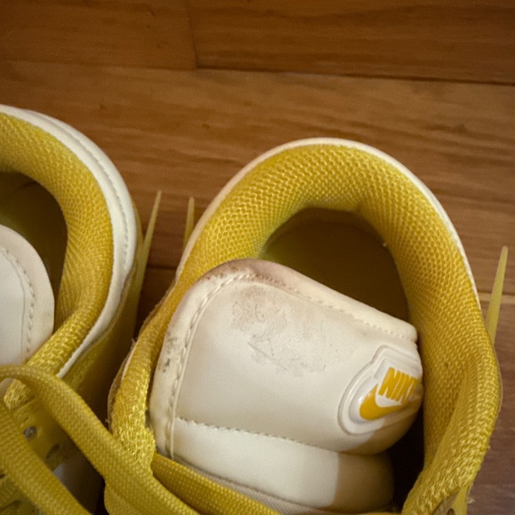 Nike Dunk Low Twist "Vivid Sulfur" sneaker - Picture 7 of 8